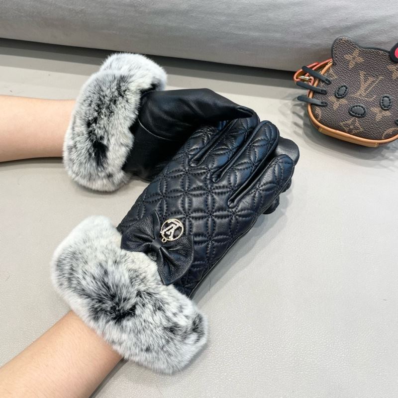 Louis Vuitton Gloves